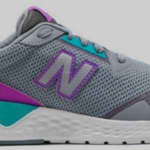 New Balance Fresh Foam 515v2 Women's Shoes Sneakers Gym MSRP $64.99 Size 9.5
